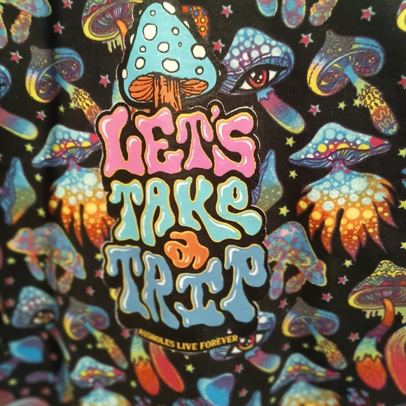 NWT A**HOLES LIVE FOREVER PULLOVER HOODIE - Picture 2 of 4